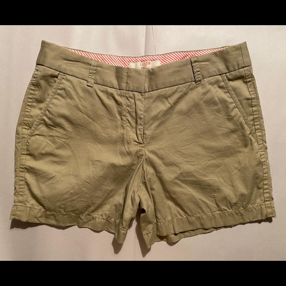 J Crew - khaki Chino shorts! Size 6